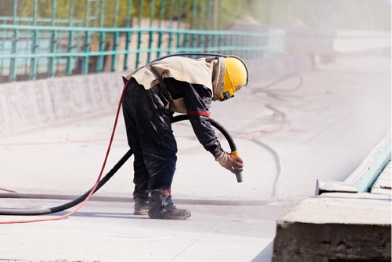 An Introduction to Grit Blasting Concrete Renovations